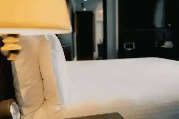 Chambre d’un appart’hôtel à Beauval