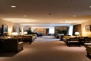 Espaces lounge dans un hôtel proche de Coustouges